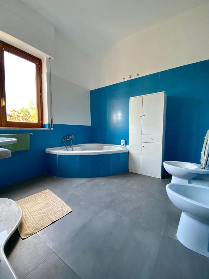 Casa Vacanze Eden อาชิ กัสเตลโล ภายนอก รูปภาพ